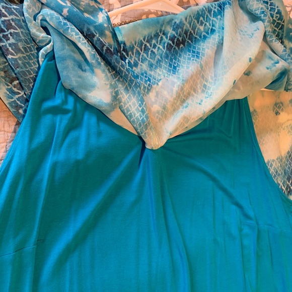 Pretty Top 🎀 - Picture 3 of 6